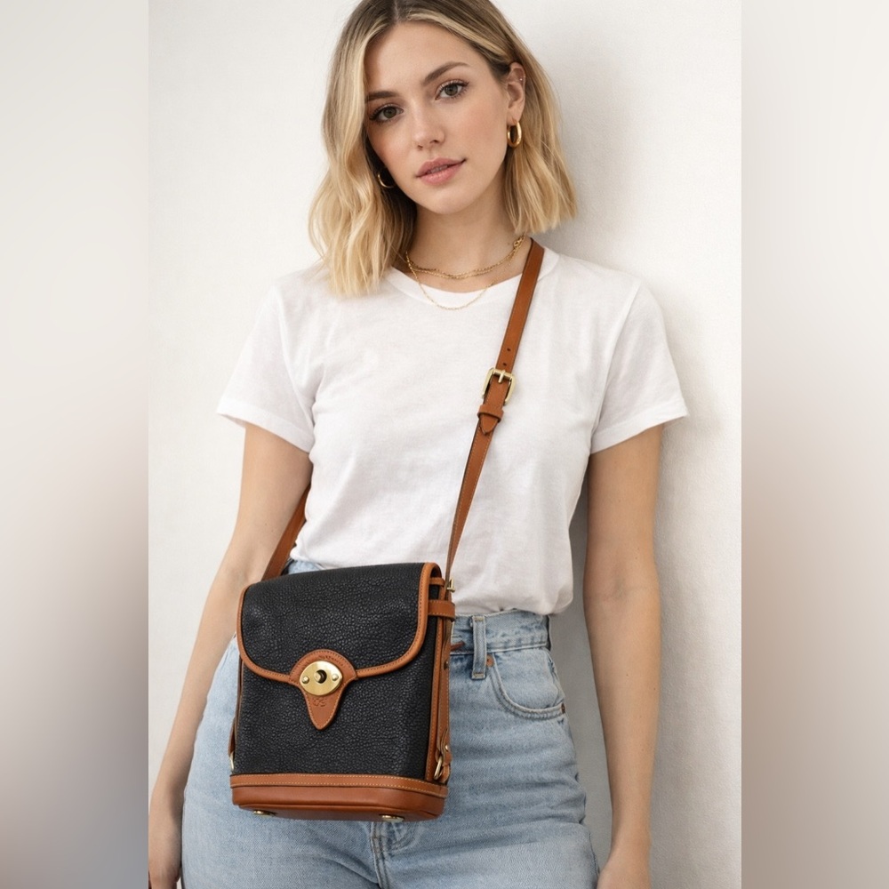 Dooney & Bourke Vintage Black Pebbled Leather Crossbody Bag with Brass Hardware